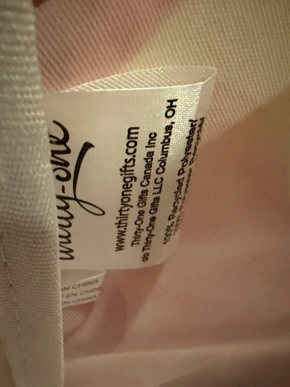 thirty-one Peach and Coral Dot Zip Pouch